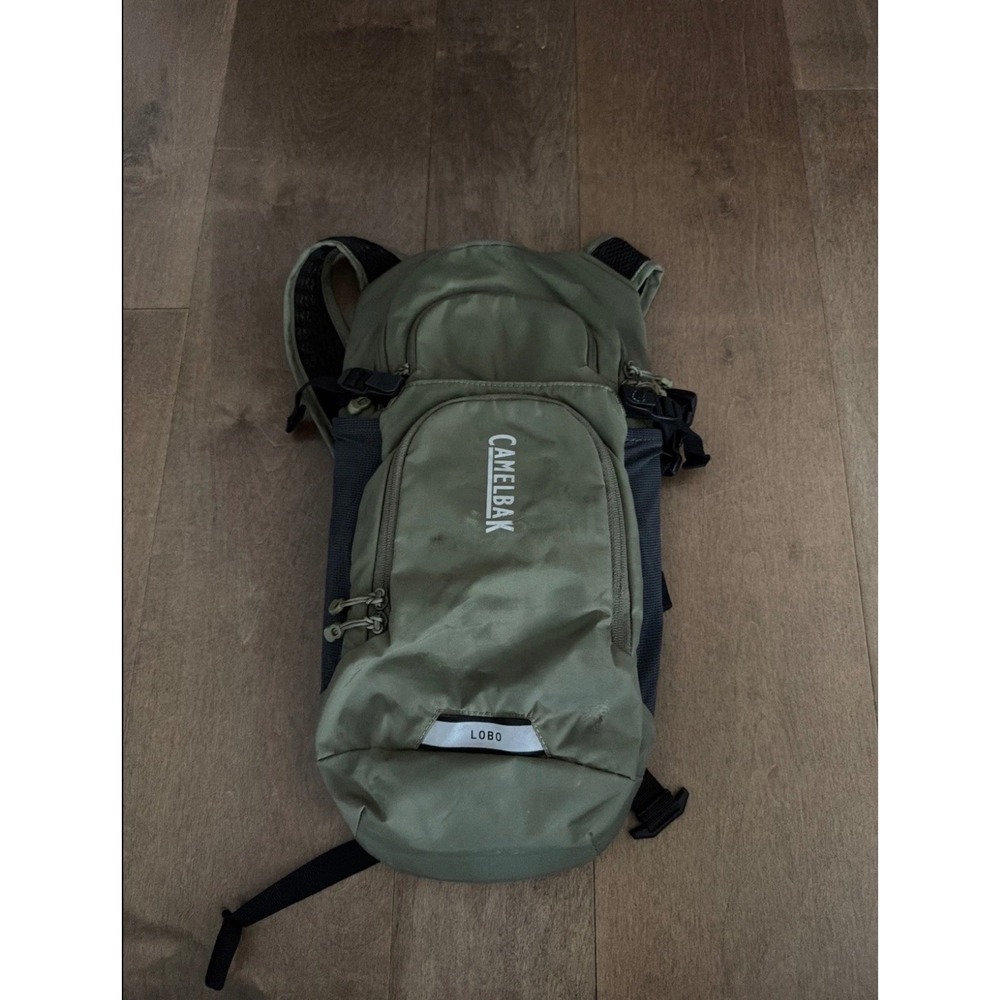 CamelBak Lobo 9L Hydration Backpack Green Used No Bladder
